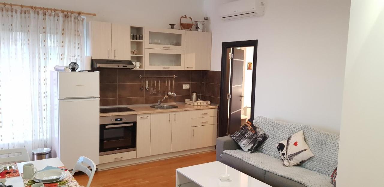 Apartment Apartement Xavin Budva